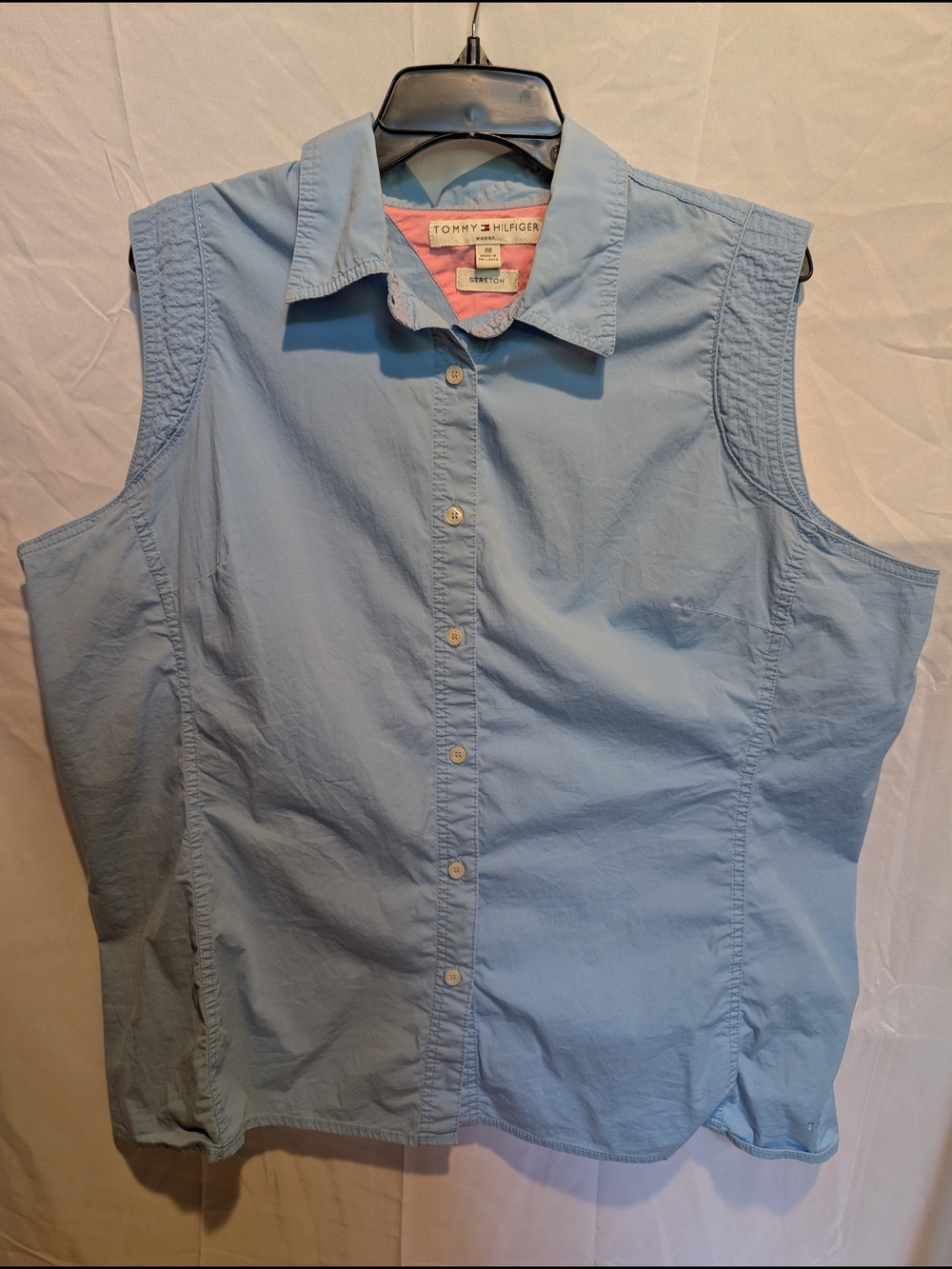 Tommy Hilfiger Light Blue Sleeveless Button-Up Shirt